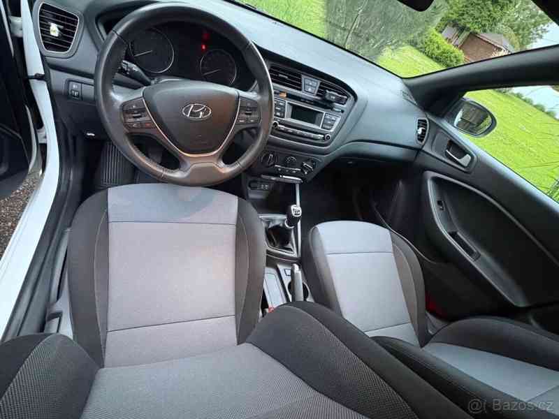 Hyundai i20 1,3 - foto 10