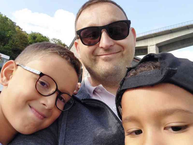 BEZPLATNÁ A BEZPOPLATKOVÁ ŽÁDOST O PŮJČKU MEZI JEDNOTLIVCI.  - foto 2