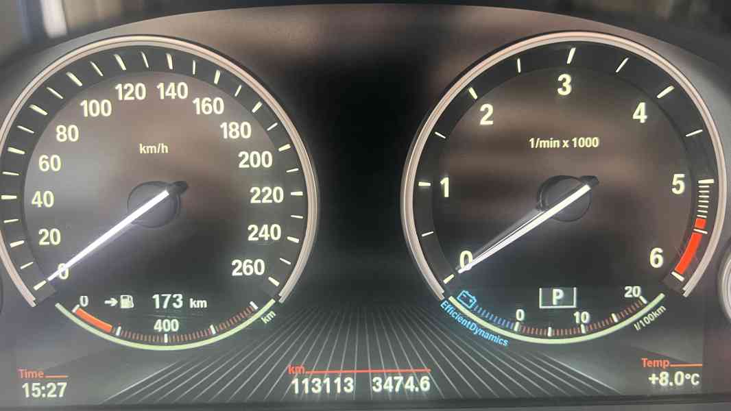 BMW Řada 5 520d xDrive Luxury Line /140kW  - foto 12