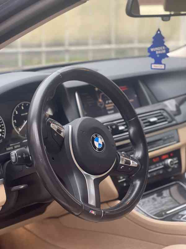 BMW Řada 5 520d xDrive Luxury Line /140kW  - foto 9