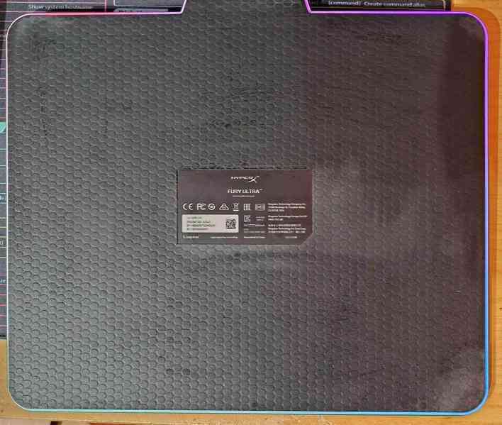 herni podsvicena podlozka HyperX Fury Ultra - foto 4