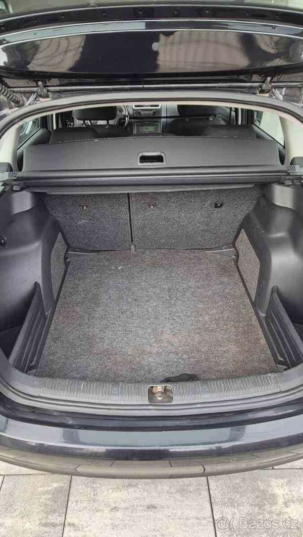 Škoda Fabia 1,2   HTP Elegance - Climatronic - foto 13