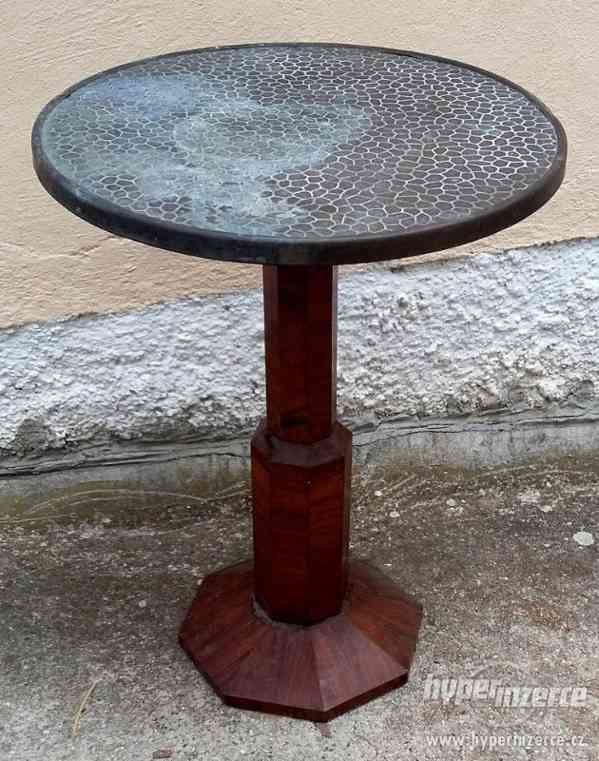 dřevěný stůl, kulatý - foto 4