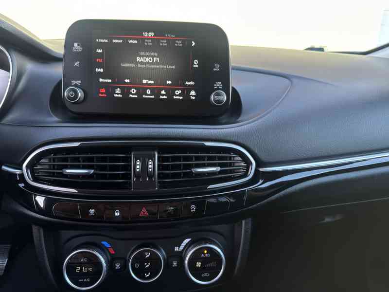 Fiat Tipo 1.6JTD FULL-LED/1MAJ/Adap.Temp - foto 23