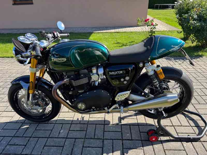 Triumph Thruxton 1200 RS Final Edition - foto 9