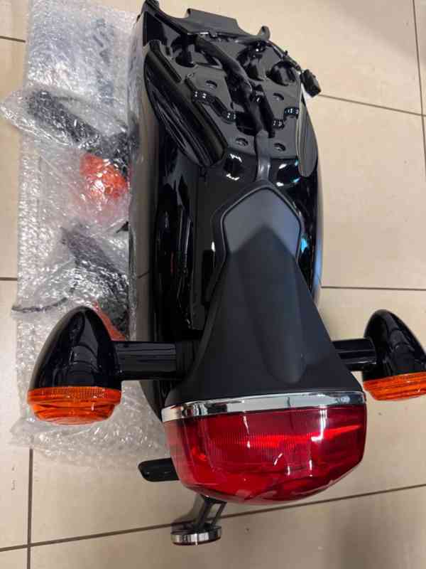 Triumph Thruxton 1200 RS Final Edition - foto 14
