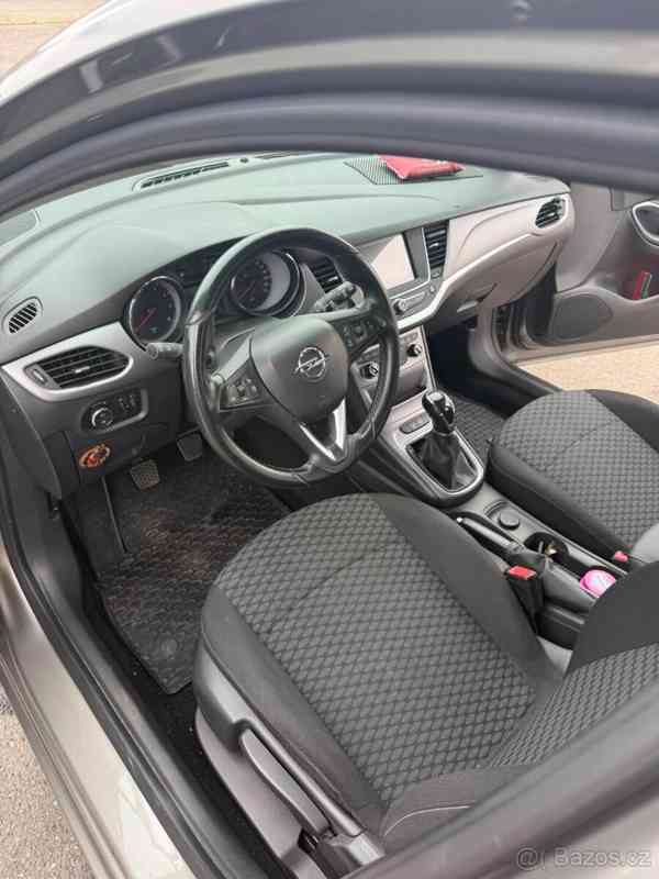 Opel Astra 1,4   74Kw R.v 2016 - foto 12