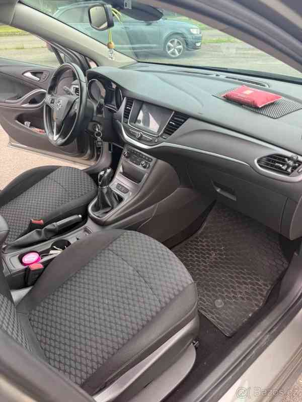 Opel Astra 1,4   74Kw R.v 2016 - foto 16