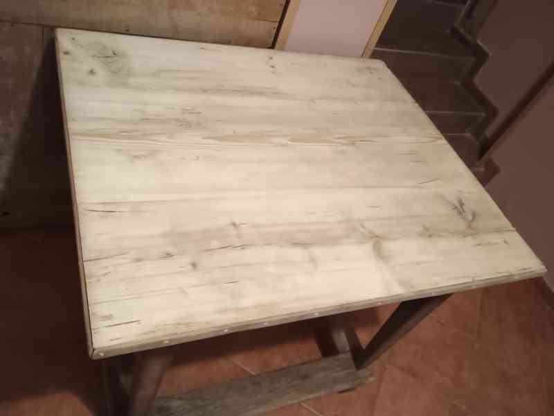 starý stůl po renovaci - foto 4