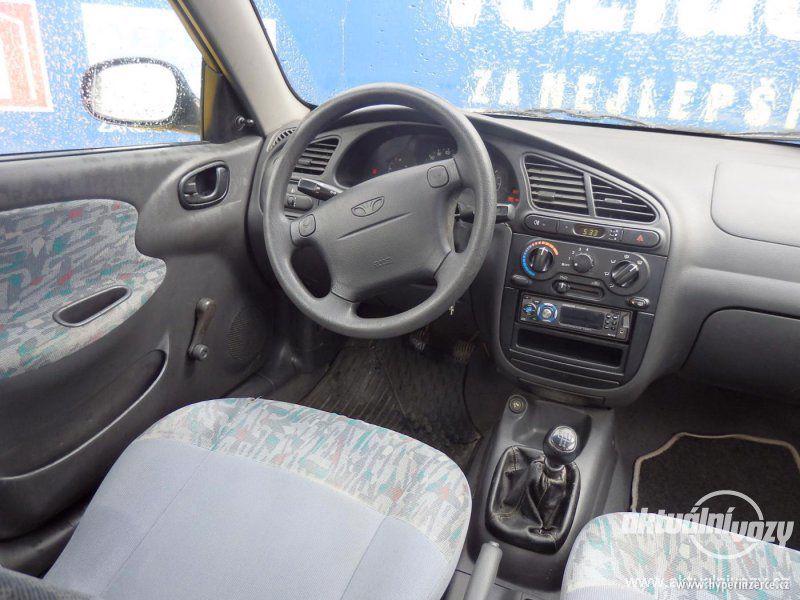 Daewoo Lanos 1.5, benzín, vyrobeno 1998, el. okna, STK - foto 4