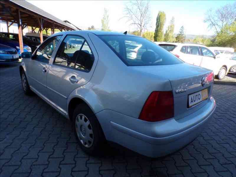 Volkswagen Bora 1,6 i DIGI.KLIMA - foto 3