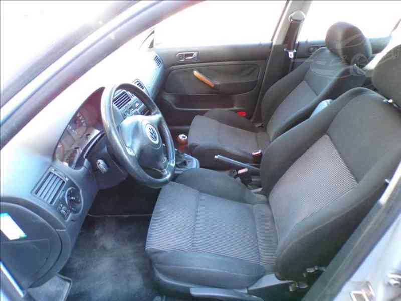 Volkswagen Bora 1,6 i DIGI.KLIMA - foto 8