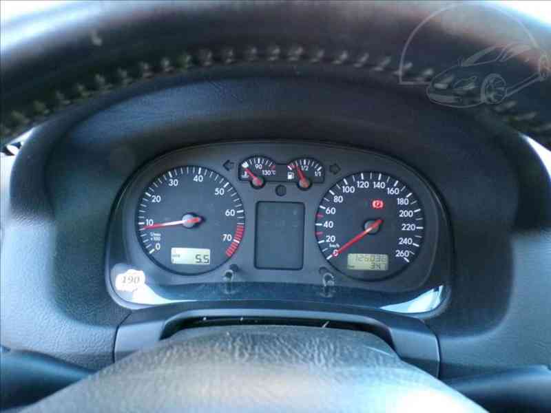 Volkswagen Bora 1,6 i DIGI.KLIMA - foto 6