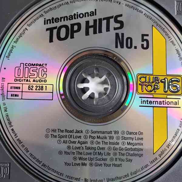 CD - INTERNATIONAL TOP HITS - foto 1