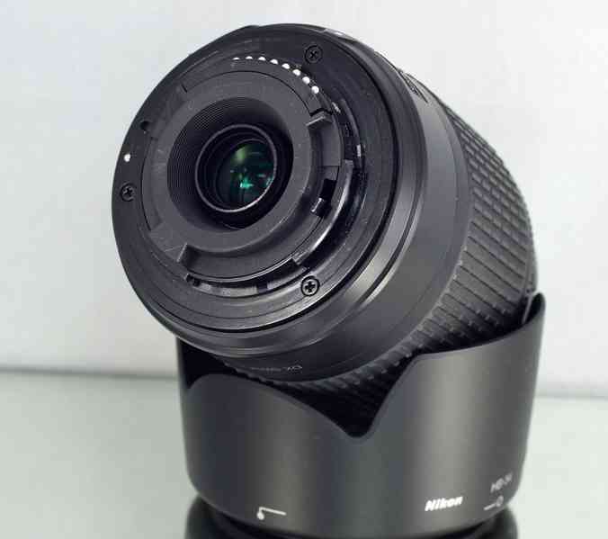 Nikon AF-S DX Nikkor 55-200mm f/4-5.6 G ED - foto 5