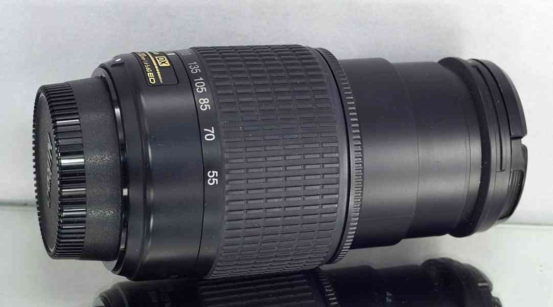 Nikon AF-S DX Nikkor 55-200mm f/4-5.6 G ED - foto 7