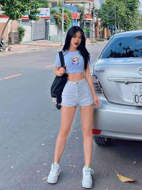 Young Call Girls In AIIMS Metro⎷ 8800902898⎷ Escort Service - foto 2