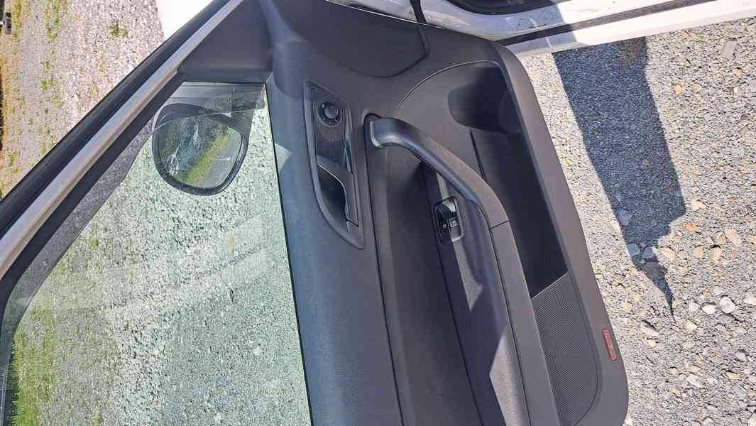 Škoda Yeti kombi 2.0 TDI 4x4 (3.) - foto 6