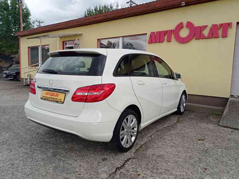 Mercedes-Benz B180 1.6i 90kW/EXECUTIVE/1Maj - foto 3