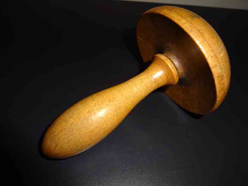 Šicí strojek - foto 5