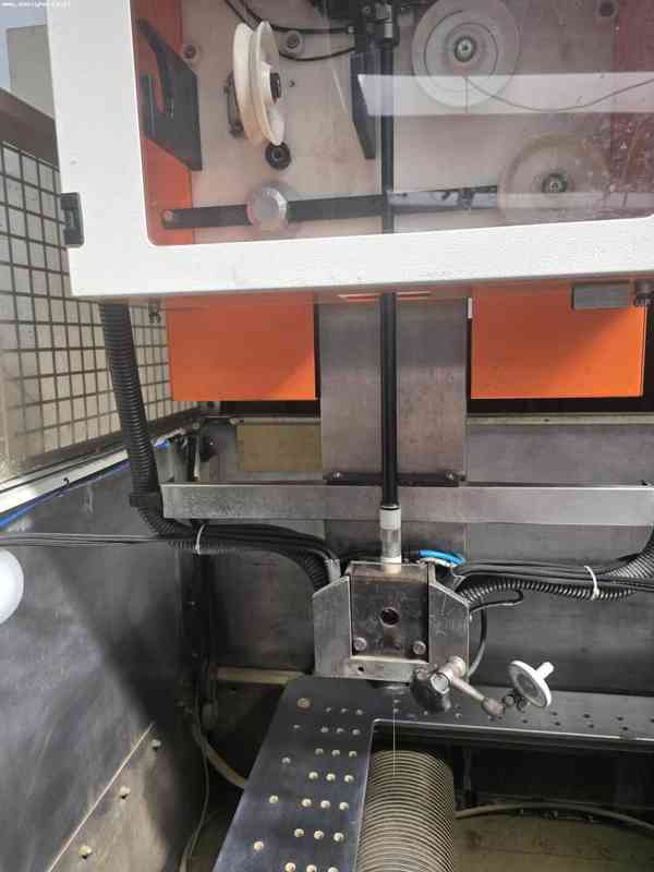 Elektroerozivní drátová řezačka CHARMILLES FI 440 CC - foto 3