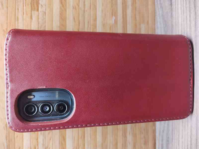 Prodàm mobil.telefon Motorola Moto G52 za 3000 Kč - foto 4