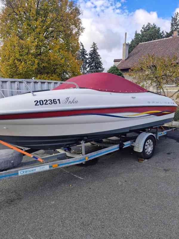 motorová loď BAYLINER CAPTIVA 192 - foto 2