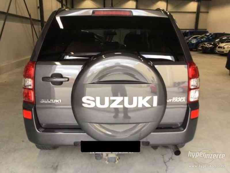 Suzuki Grand Vitara 2.4 Aut. Comfort+ benzín 124kw - foto 2
