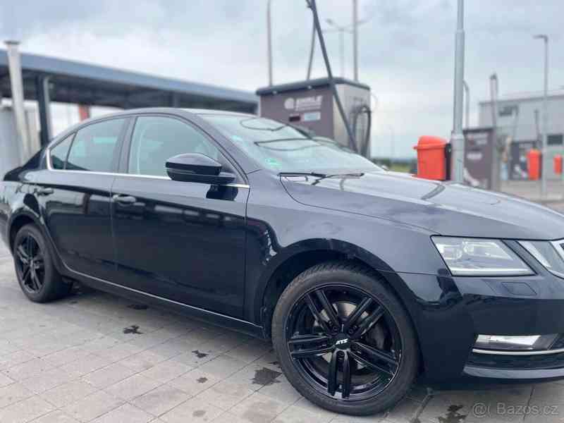 Škoda Octavia 2,0   3 Facelift 2017r.v 2 TDI - foto 9