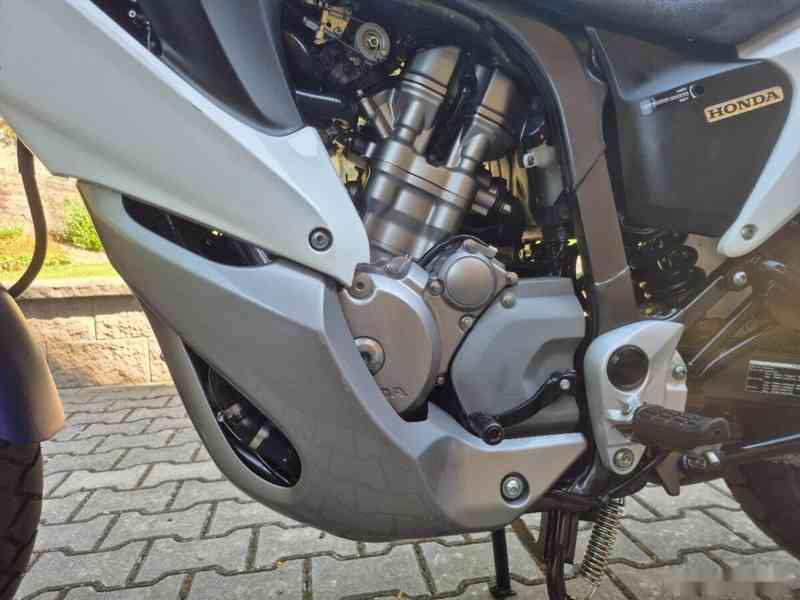Honda XL 700 V Transalp - ABS, SUPER STAV + VÝBAVA 99.000,- - foto 10