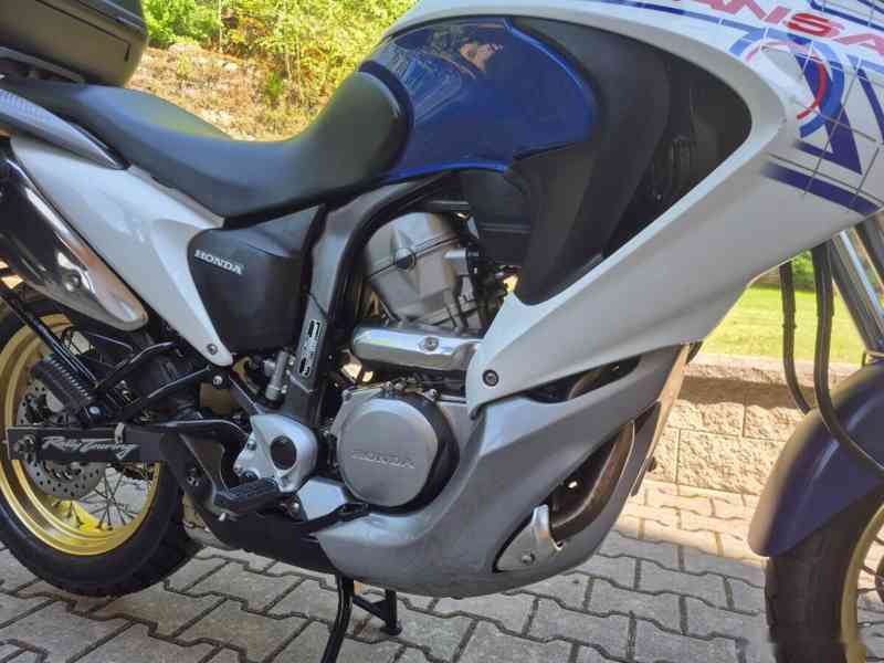 Honda XL 700 V Transalp - ABS, SUPER STAV + VÝBAVA 99.000,- - foto 17