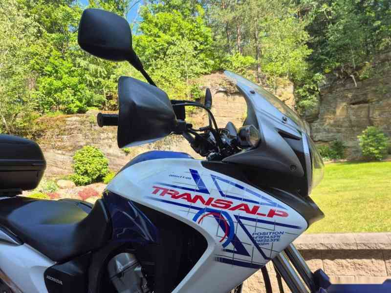 Honda XL 700 V Transalp - ABS, SUPER STAV + VÝBAVA 99.000,- - foto 19