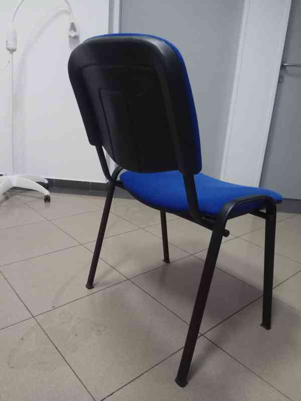 prodej židlí - foto 1