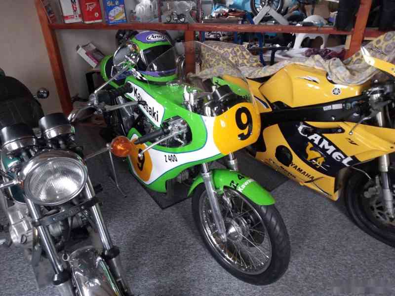 Závodní Kawasaki Z 400 - foto 7