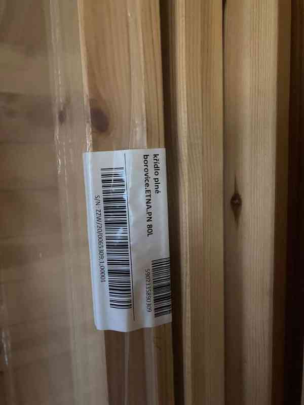 Interiérové dveře z masivní borovice - foto 4