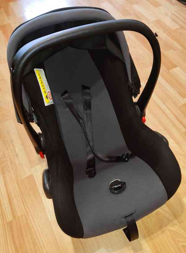 Autosedačka dětská 0-13 kg - foto 1