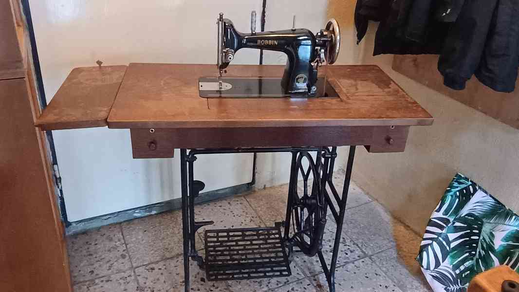 Šicí stroj Bobbin - foto 6