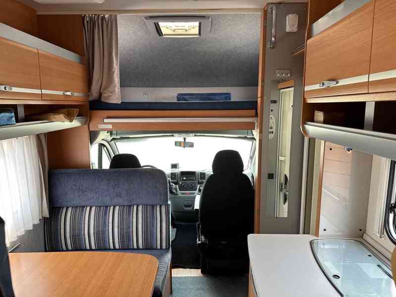 KNAUS,2.3jtd,2010,klima,tempo,solar,6osob,mechy,garaz,pekny - foto 21