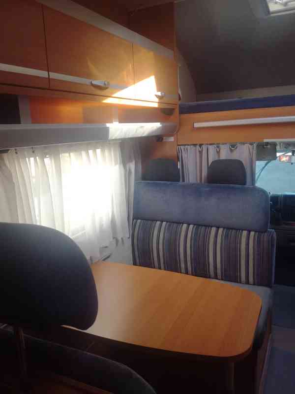 KNAUS,2.3jtd,2010,klima,tempo,solar,6osob,mechy,garaz,pekny - foto 10