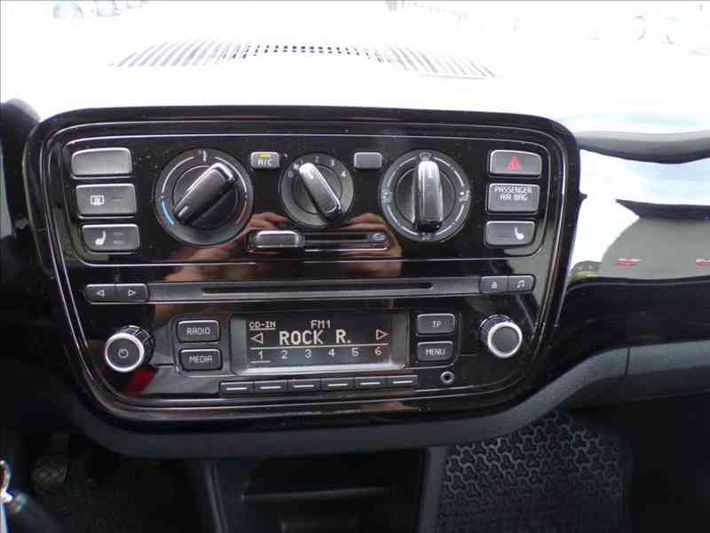 Volkswagen Up ! 1,0 MPI 1.MAJITEL,SERVISNÍ KNHA - foto 6