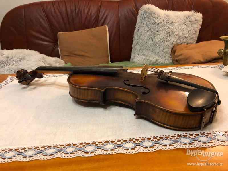Staré housle po dědovi - foto 9
