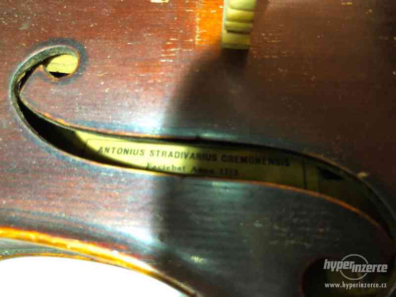 Staré housle po dědovi - foto 10