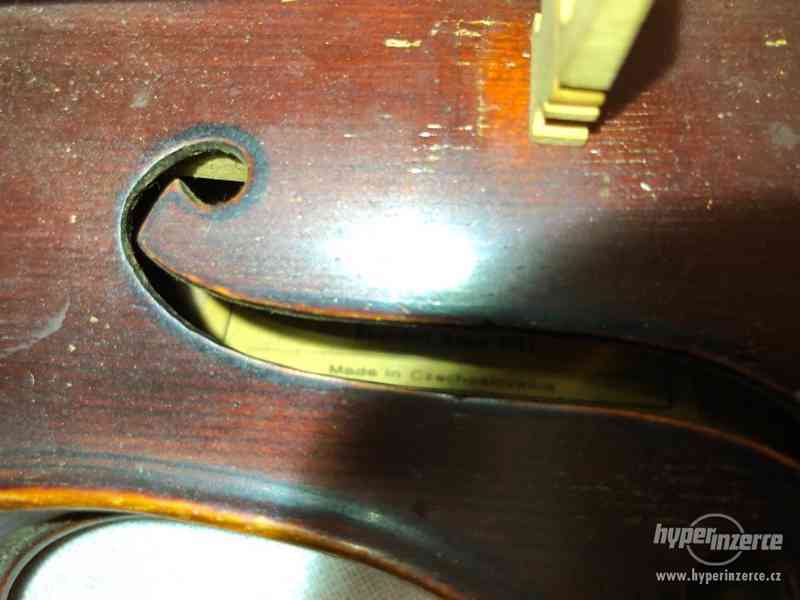 Staré housle po dědovi - foto 11