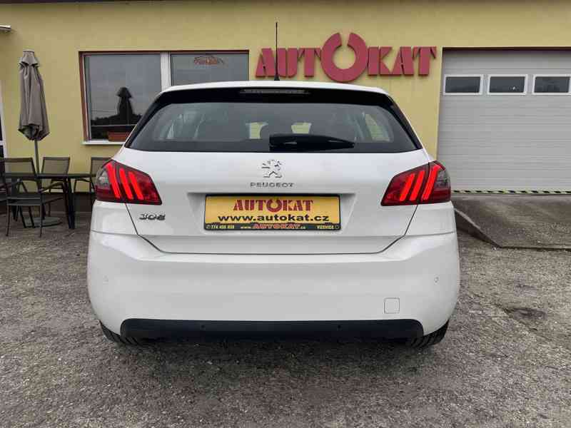 Peugeot 308 1.2i 81kW Navi/1Maj - foto 4