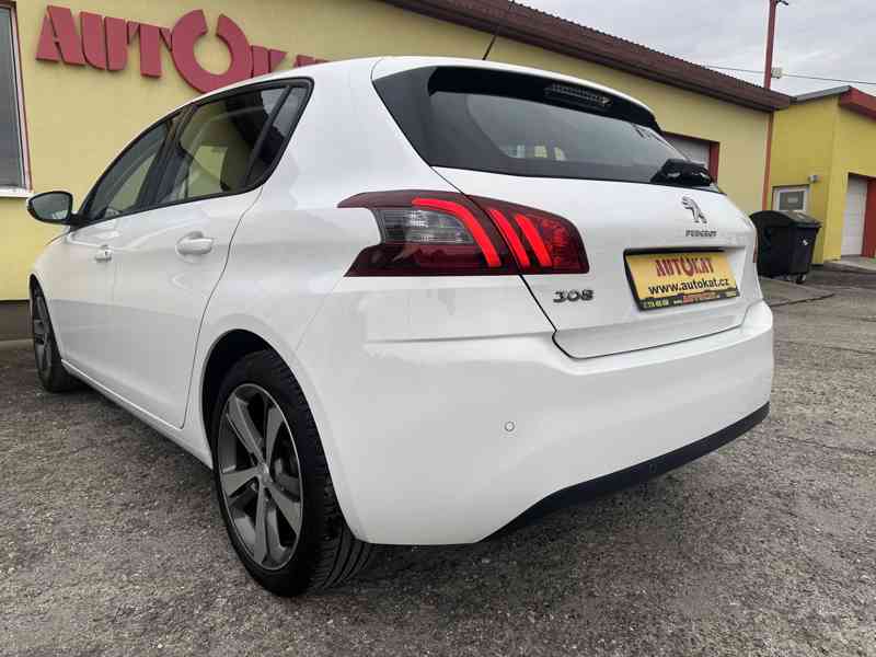 Peugeot 308 1.2i 81kW Navi/1Maj - foto 5