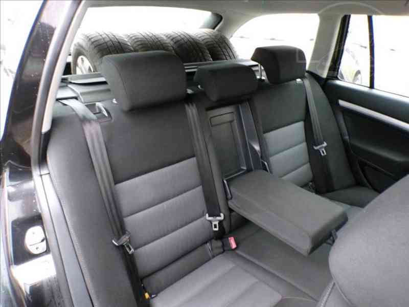 Škoda Octavia 1,9 TDI AUTOMAT,TAŽ.ZAŘ. - foto 11