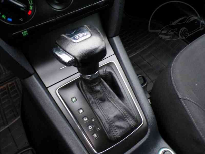 Škoda Octavia 1,9 TDI AUTOMAT,TAŽ.ZAŘ. - foto 7