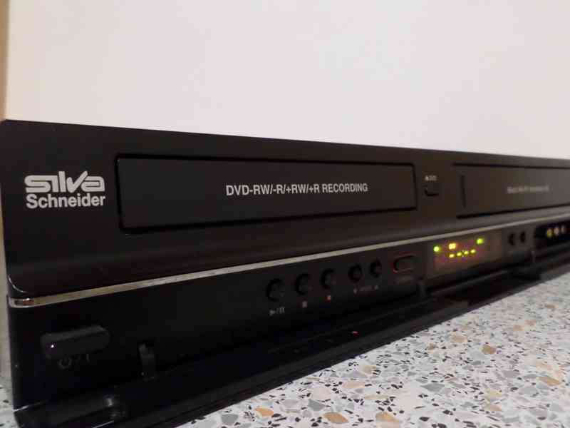 📼>📀VHS-DVD rekordér Schneider DVR4957  - foto 4