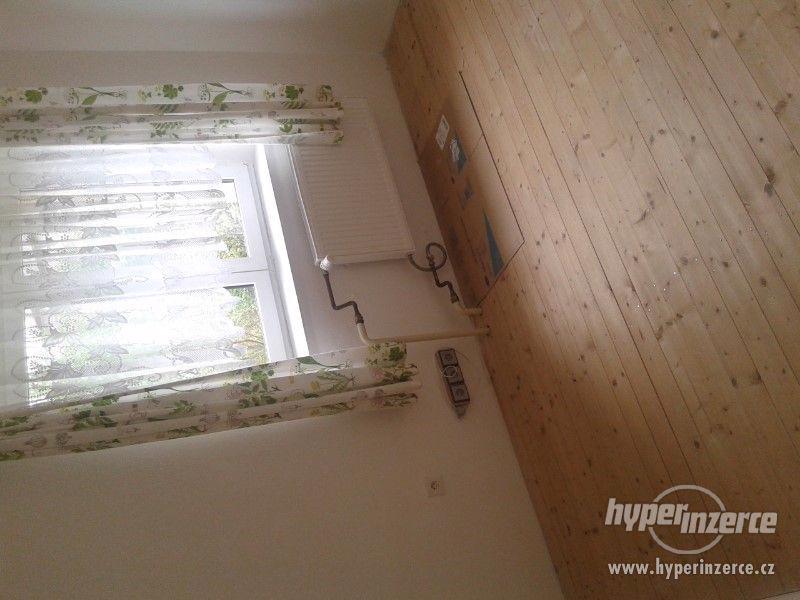 Prodej domu v Újezdě u Hořovic - foto 8