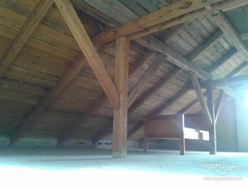 Prodej domu v Újezdě u Hořovic - foto 10